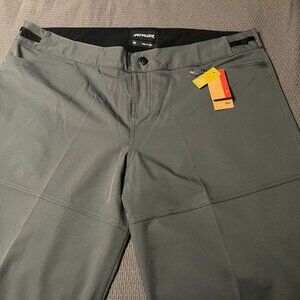 Specialized Trail Short NWT 40W